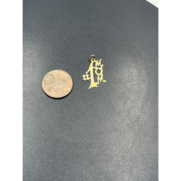 AJ 14K Yellow Gold .45 #1 MOM Vintage Charm Pendant Special Gift - Picture 2 of 8